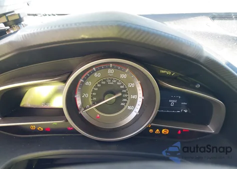 2014 Mazda Mazda3 I Sport z USA, uszkodzony, nr VIN JM1BM1U70E1140481